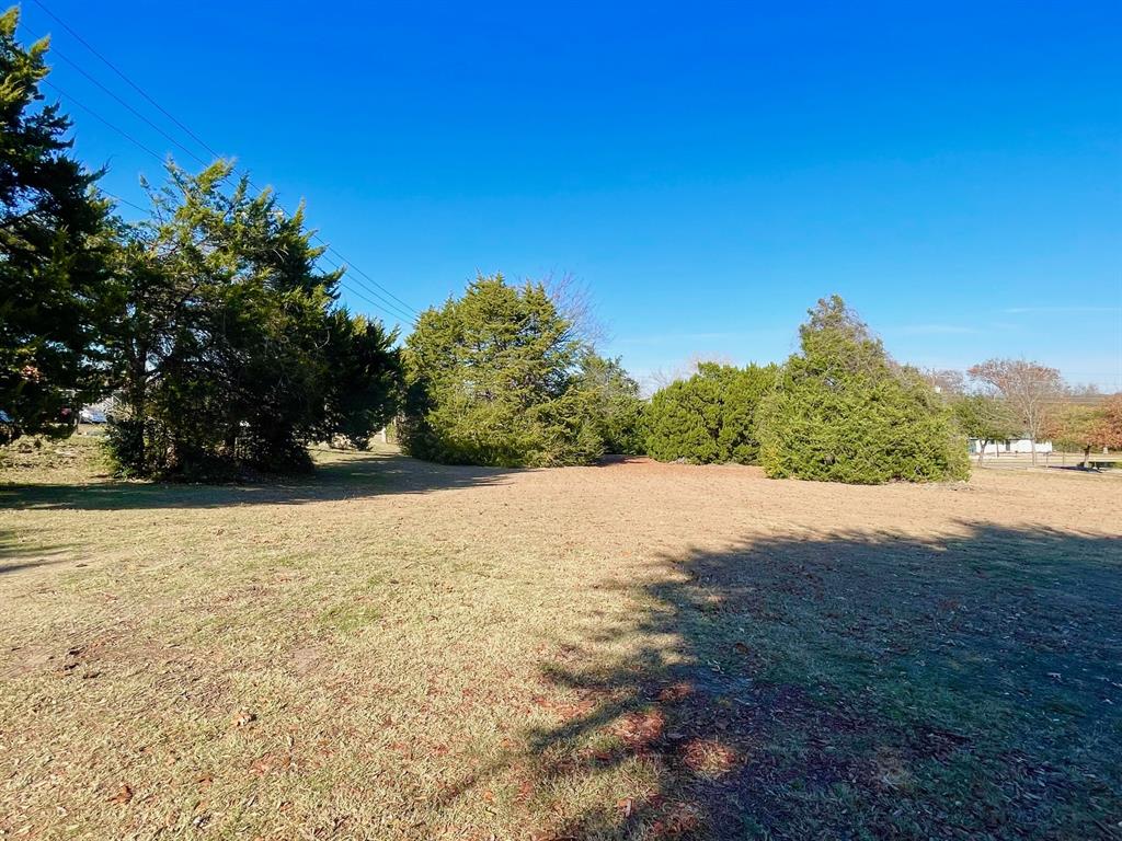 400 E Pleasant Run Road Property Photo 11