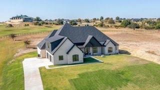 192 Top Flight Drive Property Photo 1