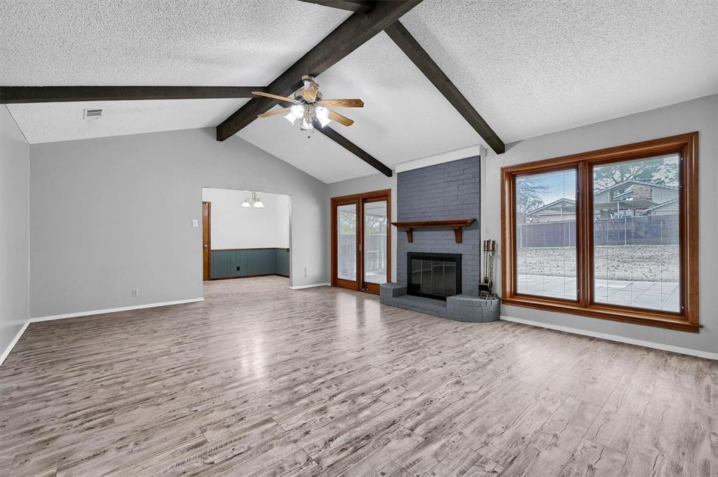 1802 Oak Creek Drive Property Photo 10