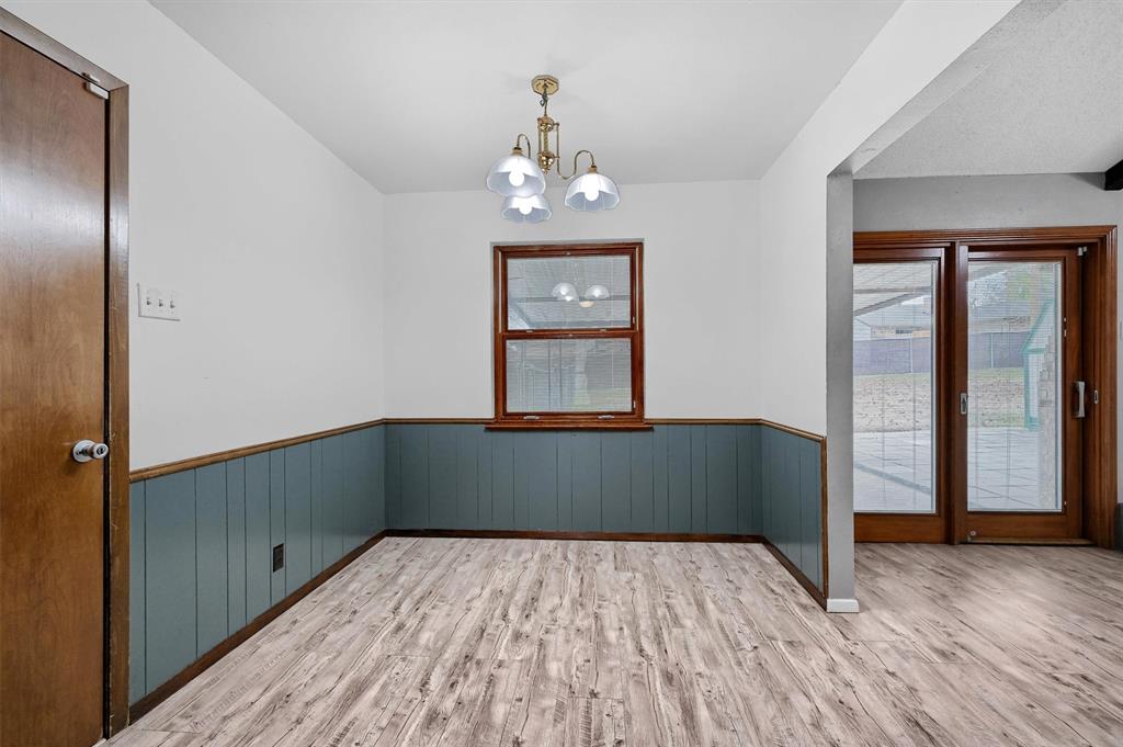 1802 Oak Creek Drive Property Photo 15