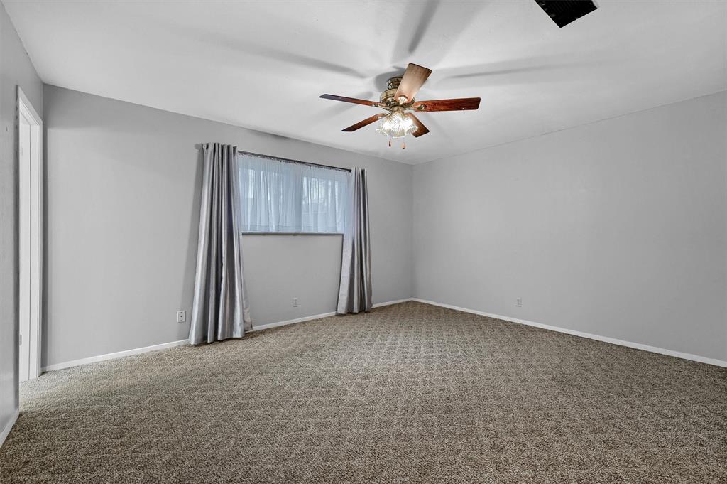1802 Oak Creek Drive Property Photo 19