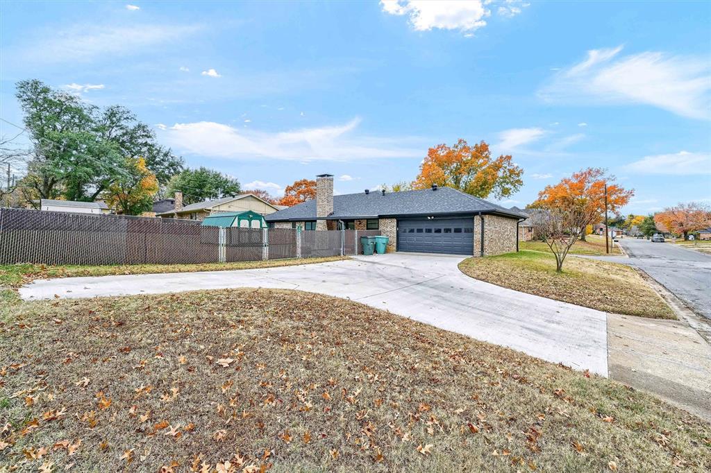 1802 Oak Creek Drive Property Photo 26