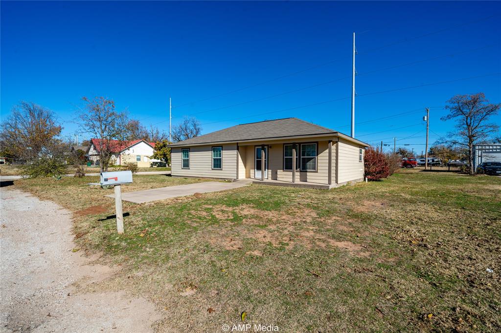 710 N Cedar Street Property Photo