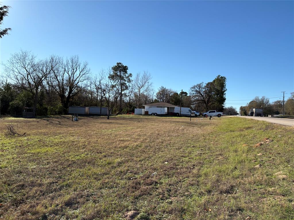 0002 N Main Highway Property Photo 1