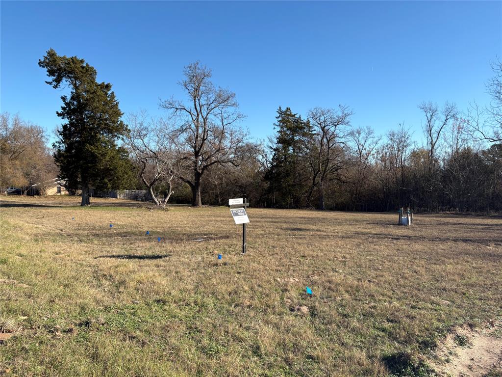 0002 N Main Highway Property Photo 2