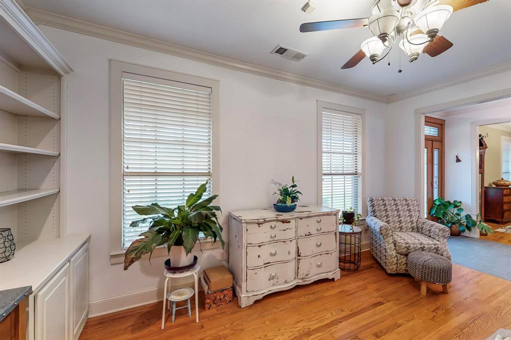 218 New Market Road Property Photo 5