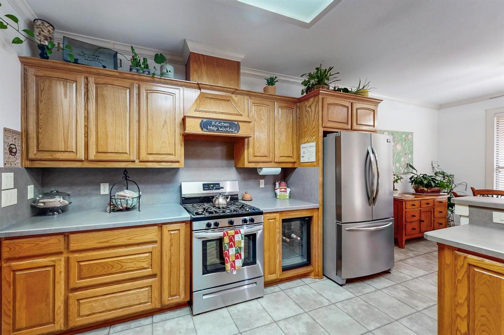 218 New Market Road Property Photo 11