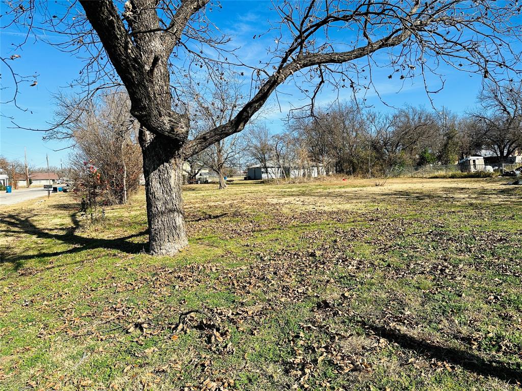 132 6th Street Property Photo