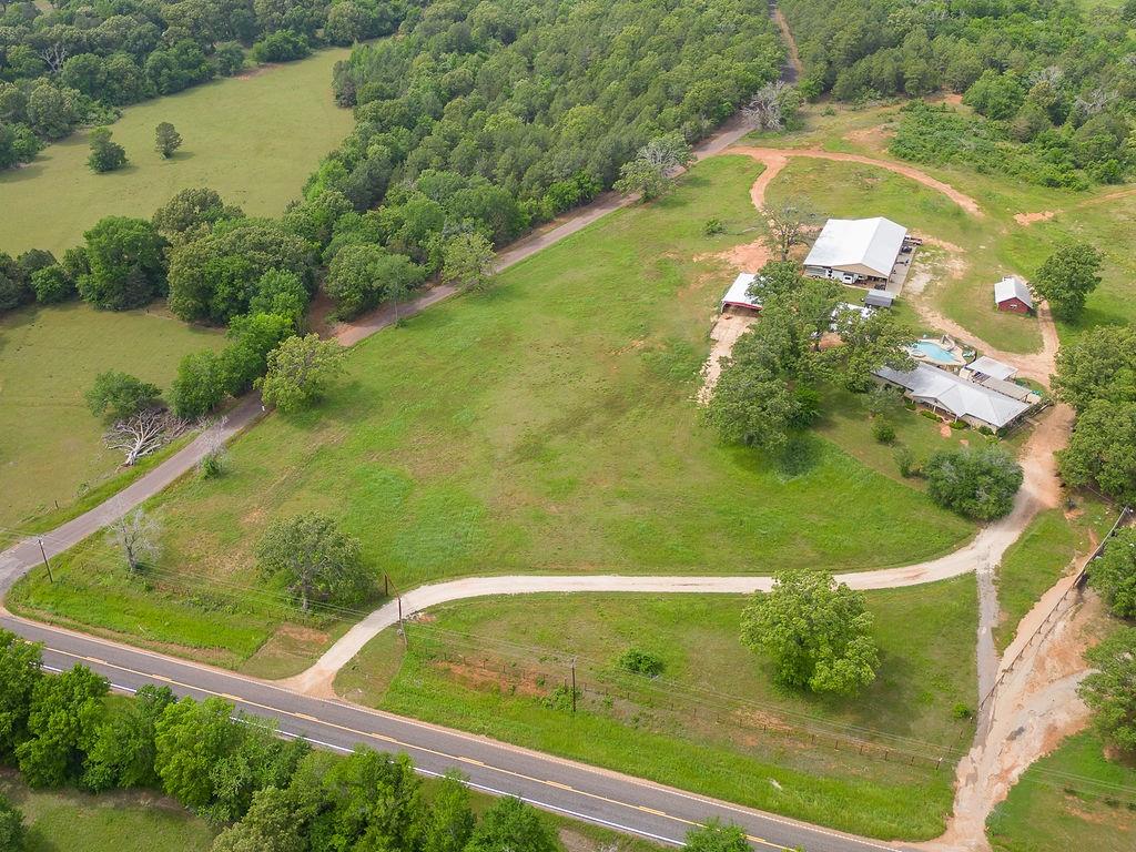 1475 Fm 49 Property Photo 1