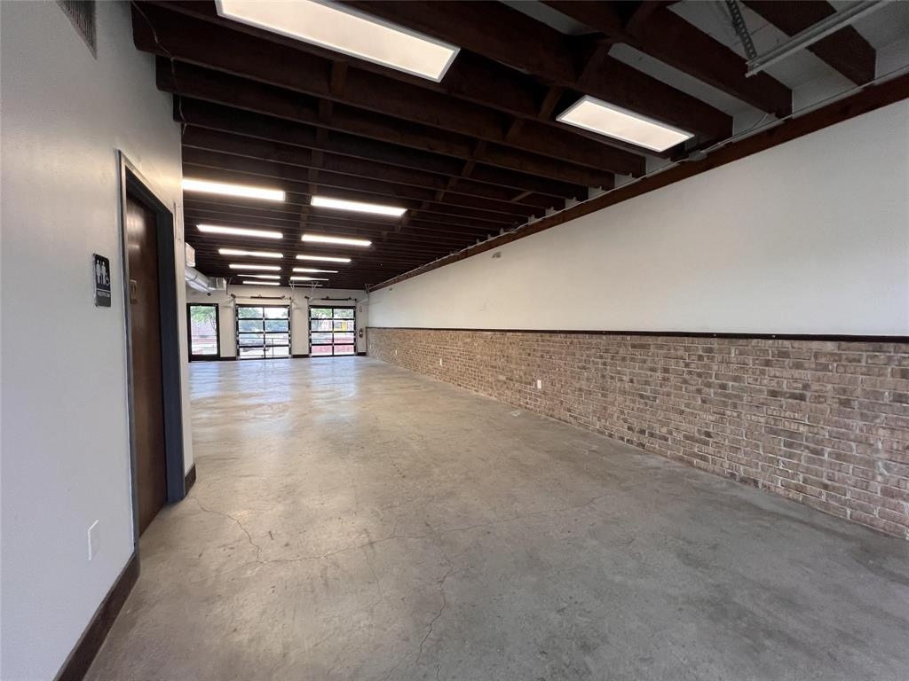 3829 Main Street Property Photo 4