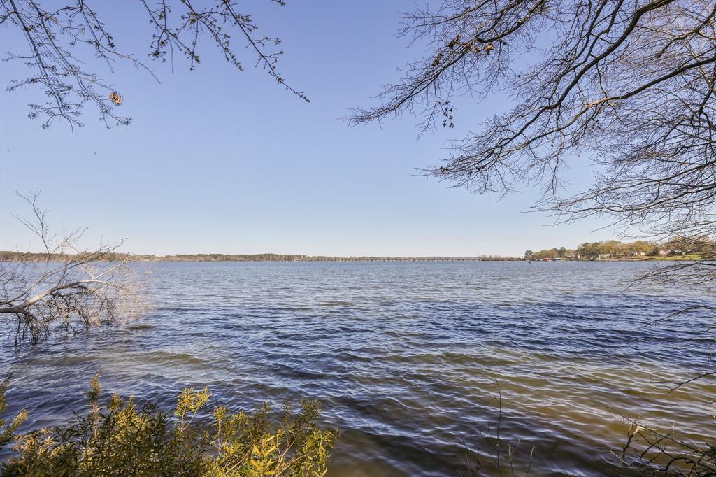 3102 Shadow Pine Drive Property Photo 1