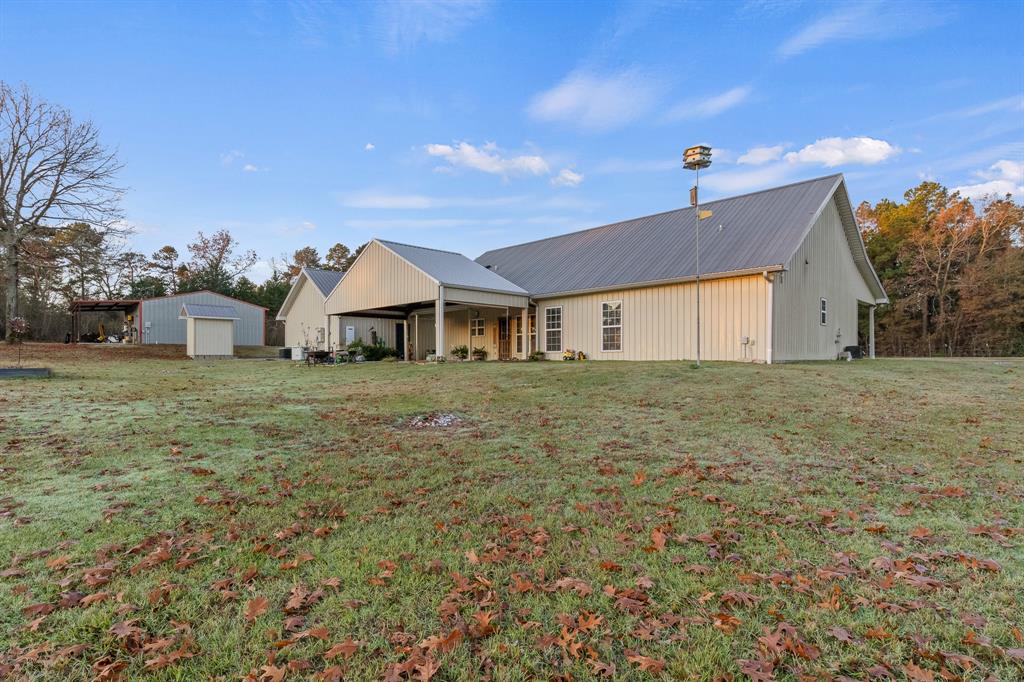 9810 County Road 2142 Property Photo 5