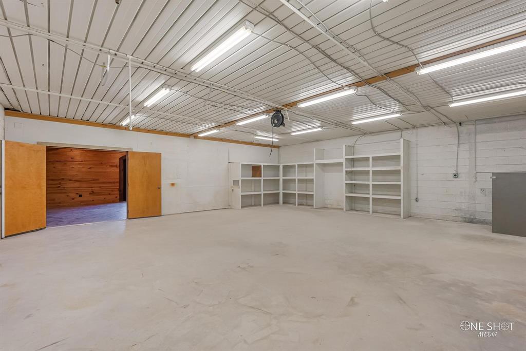 1929 S Treadaway Boulevard Property Photo 16