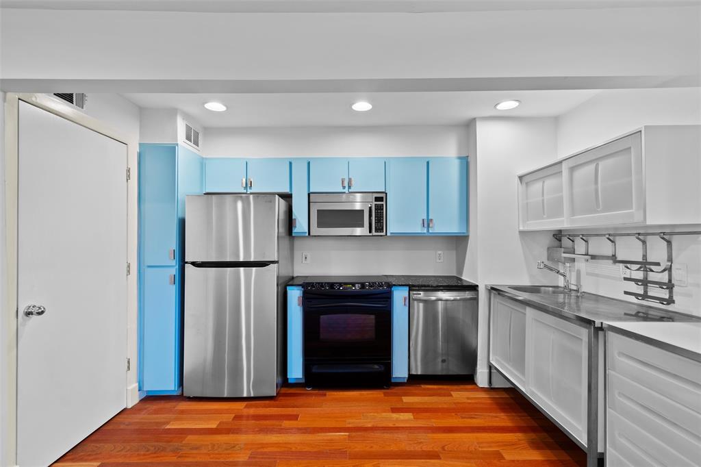 5047 Cedar Springs Road Property Photo 6