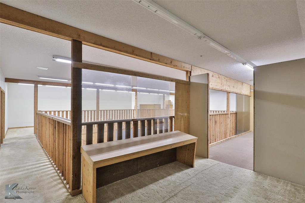 1402 S Clack Street Property Photo 23