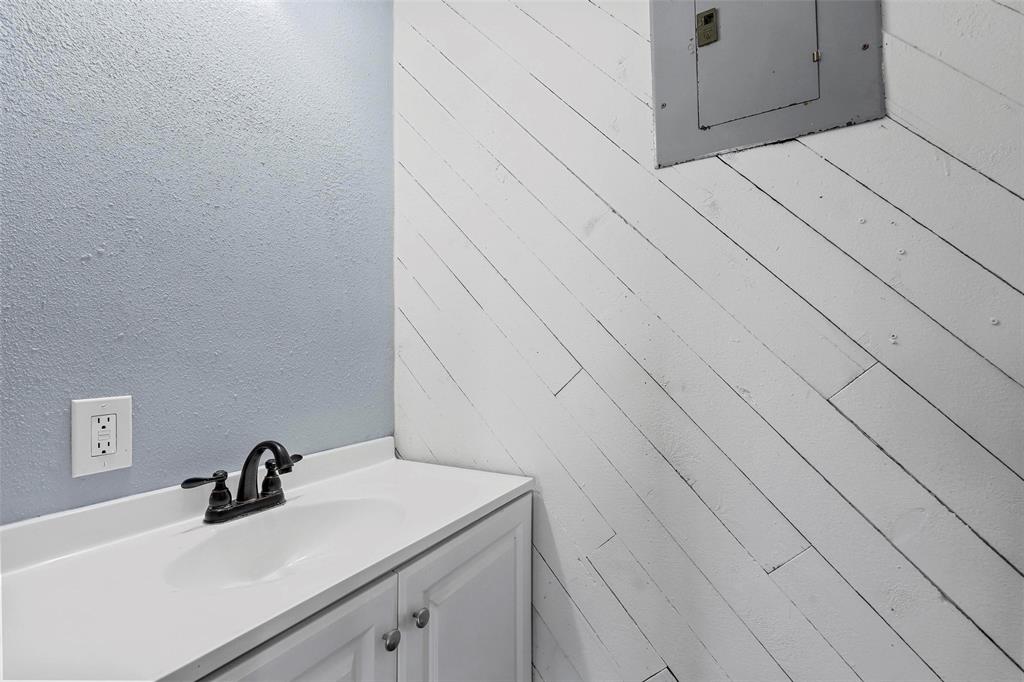 2821 Spring Court Property Photo 32