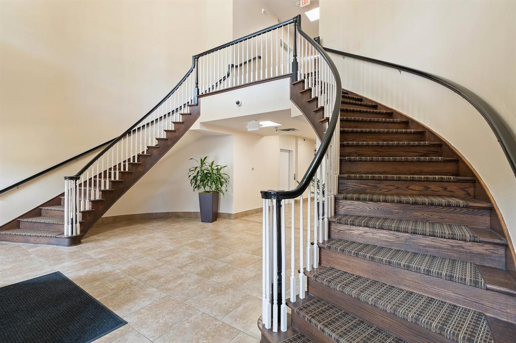 100 Allentown Parkway Property Photo 2