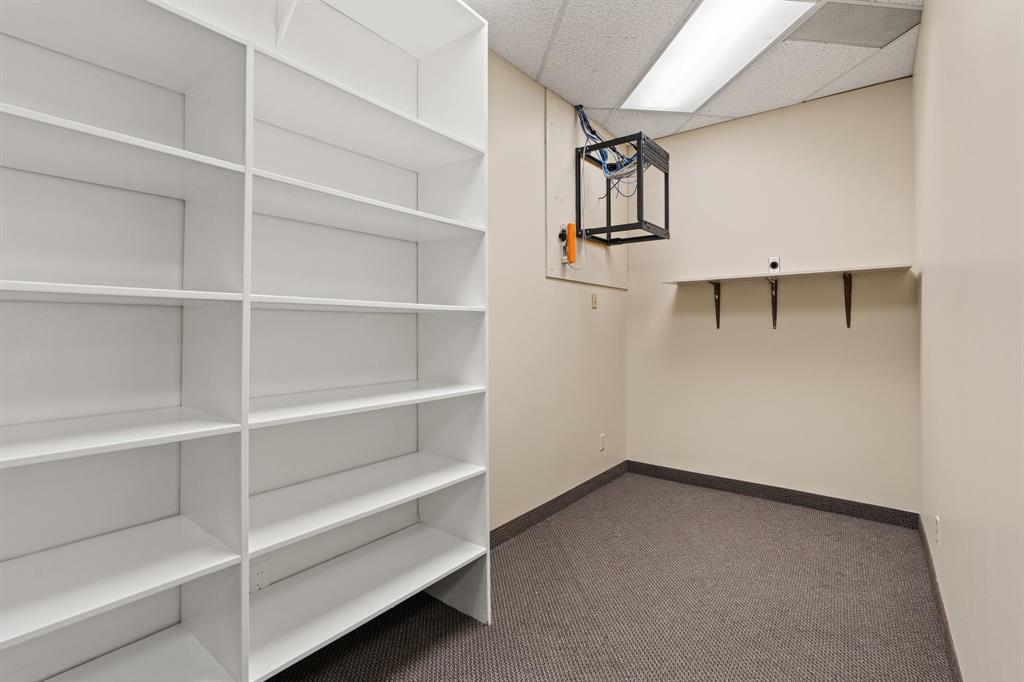 100 Allentown Parkway Property Photo 14