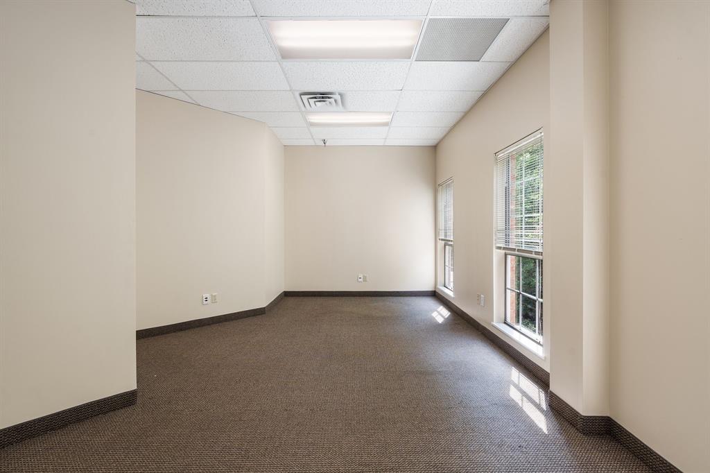 100 Allentown Parkway Property Photo 19