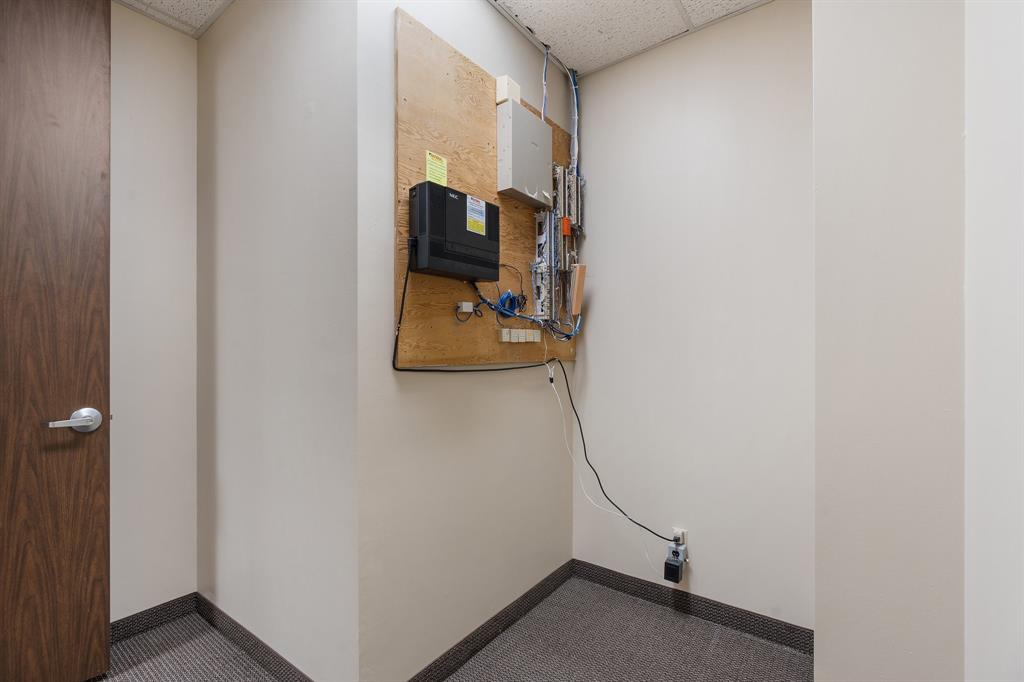 100 Allentown Parkway Property Photo 20