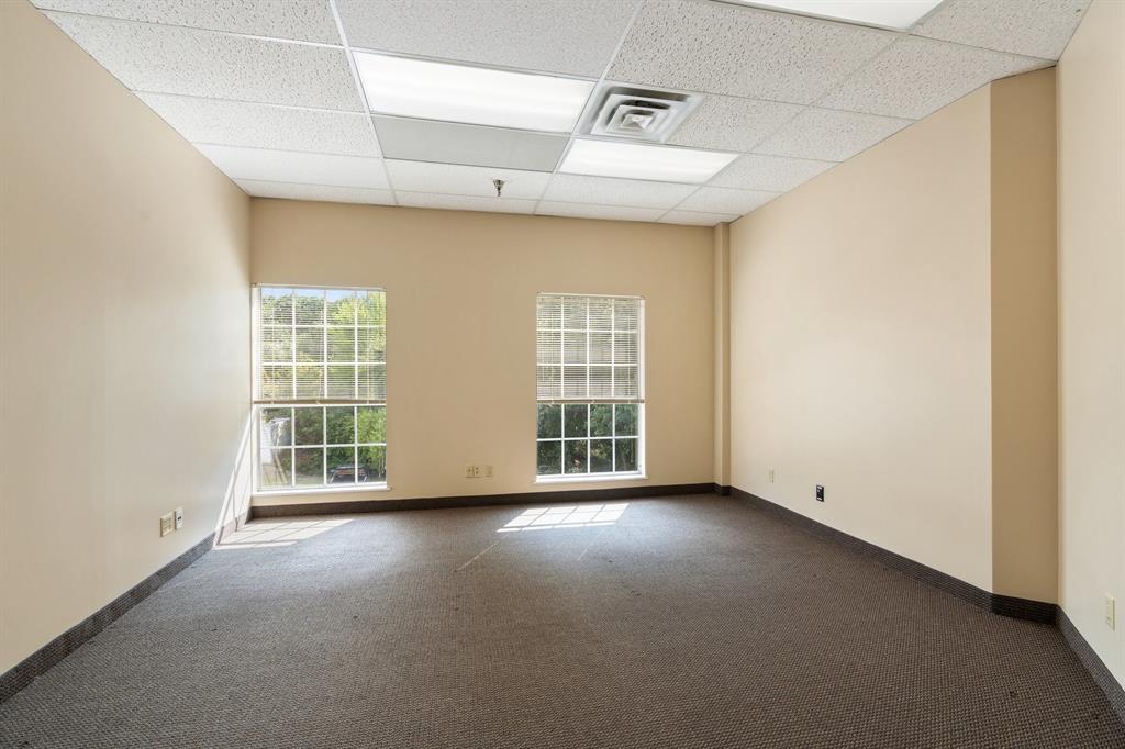 100 Allentown Parkway Property Photo 21