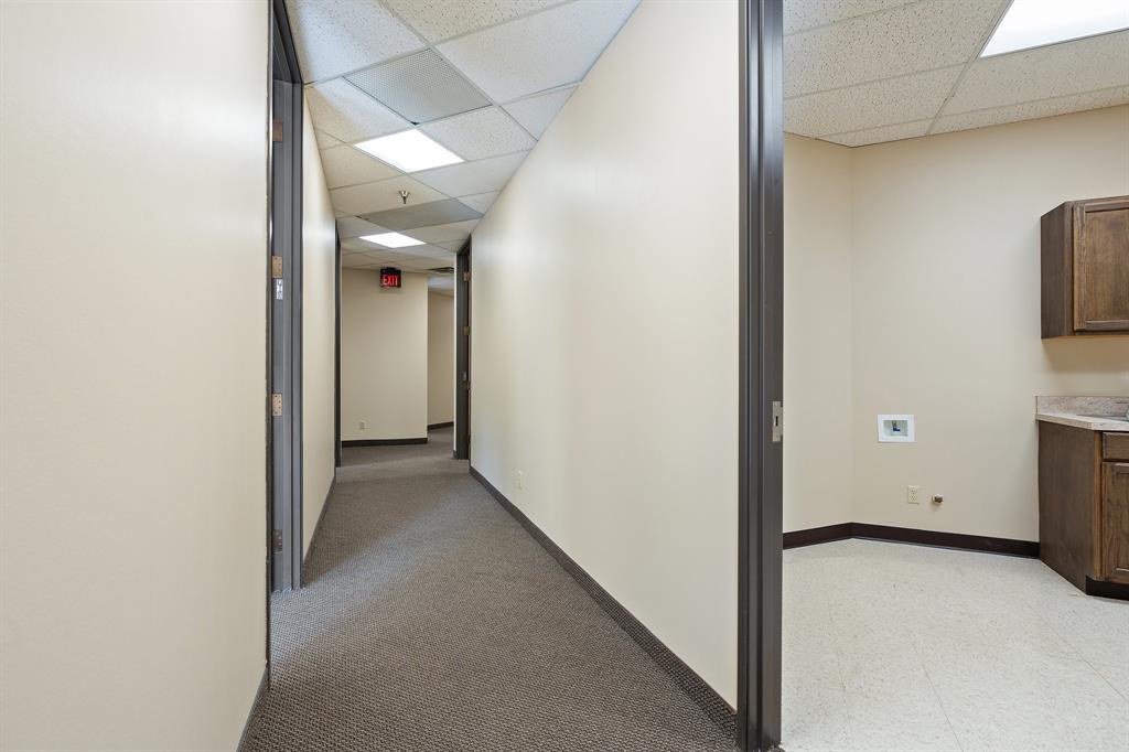 100 Allentown Parkway Property Photo 25