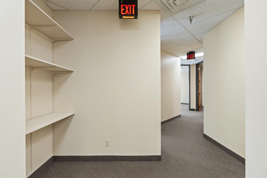 100 Allentown Parkway Property Photo 26