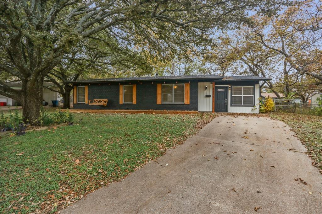 Highland Park Real Estate Listings Main Image