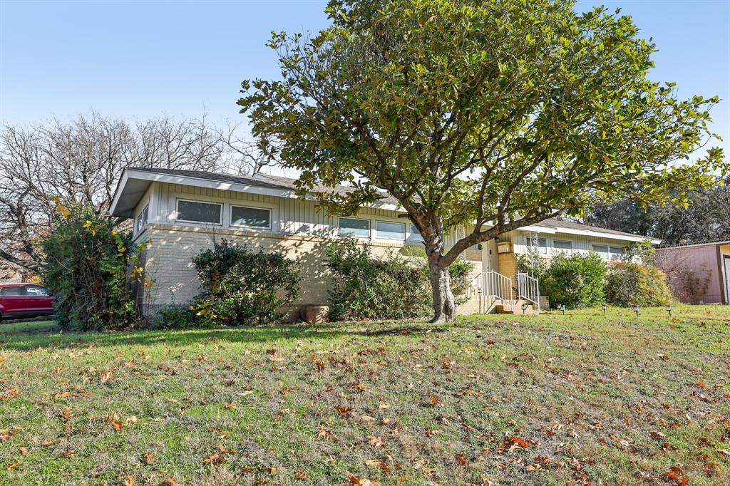1601 Oak Cliff Road Property Photo 14