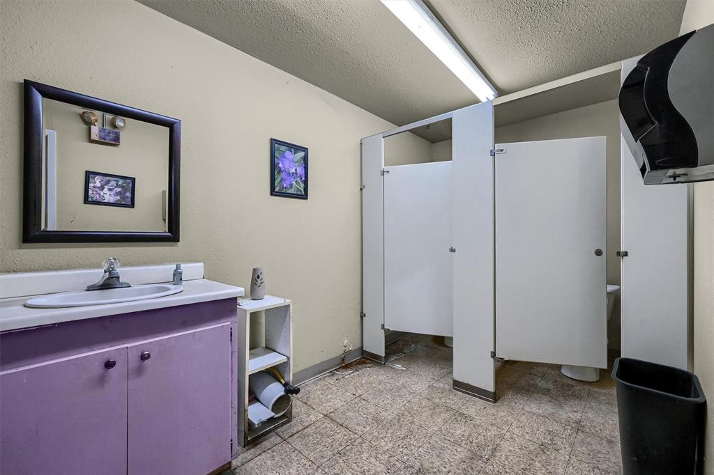1411 Southland Drive Property Photo 27
