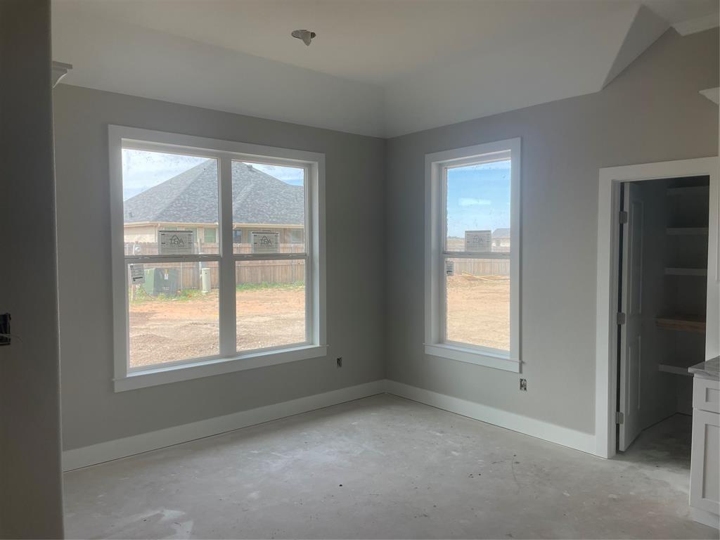 6710 Beals Creek Drive Property Photo 4