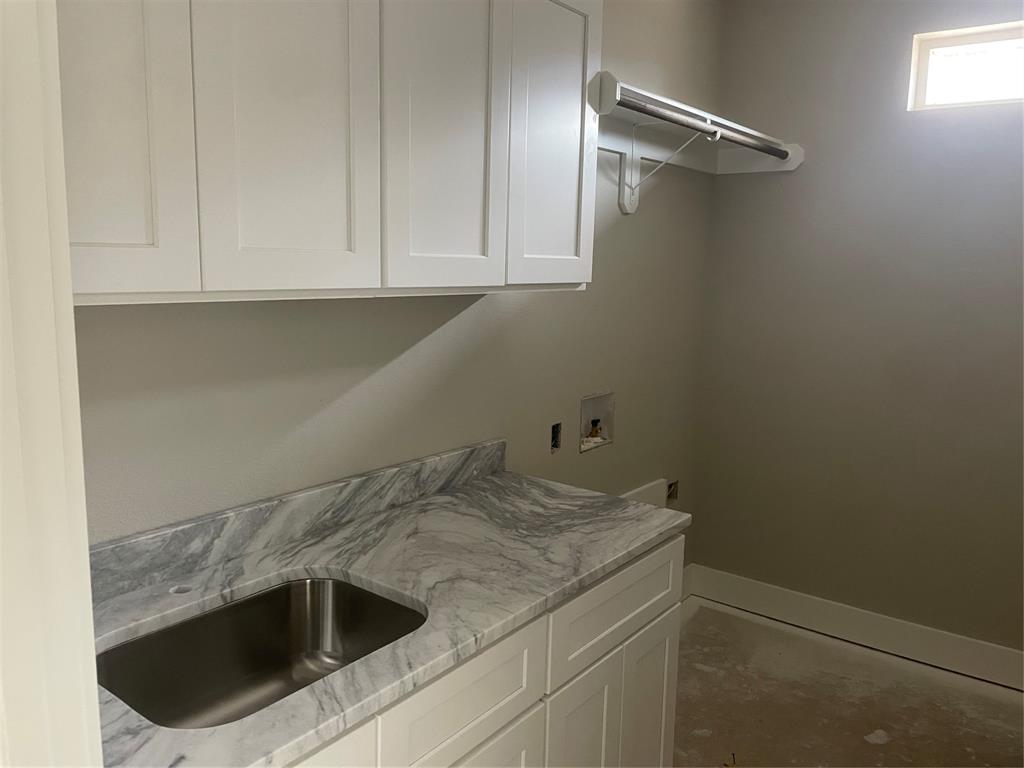6710 Beals Creek Drive Property Photo 6