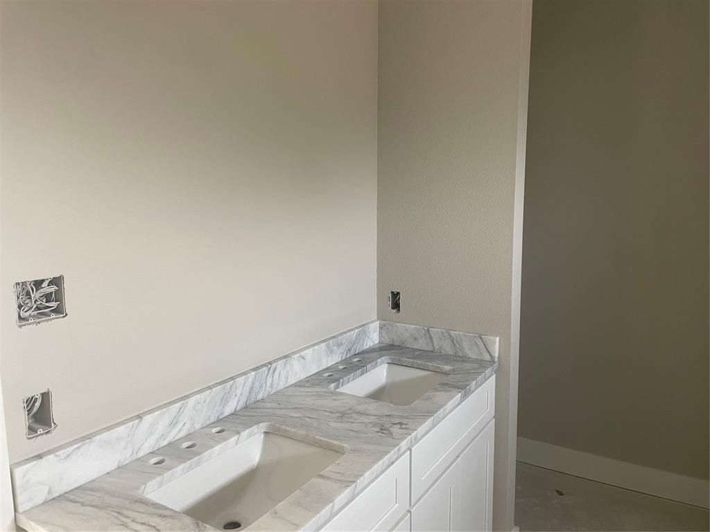 6710 Beals Creek Drive Property Photo 9