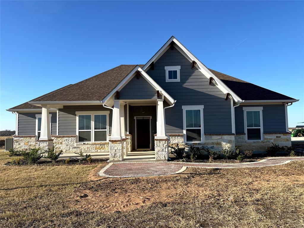 1157 Real Estate Listings Main Image