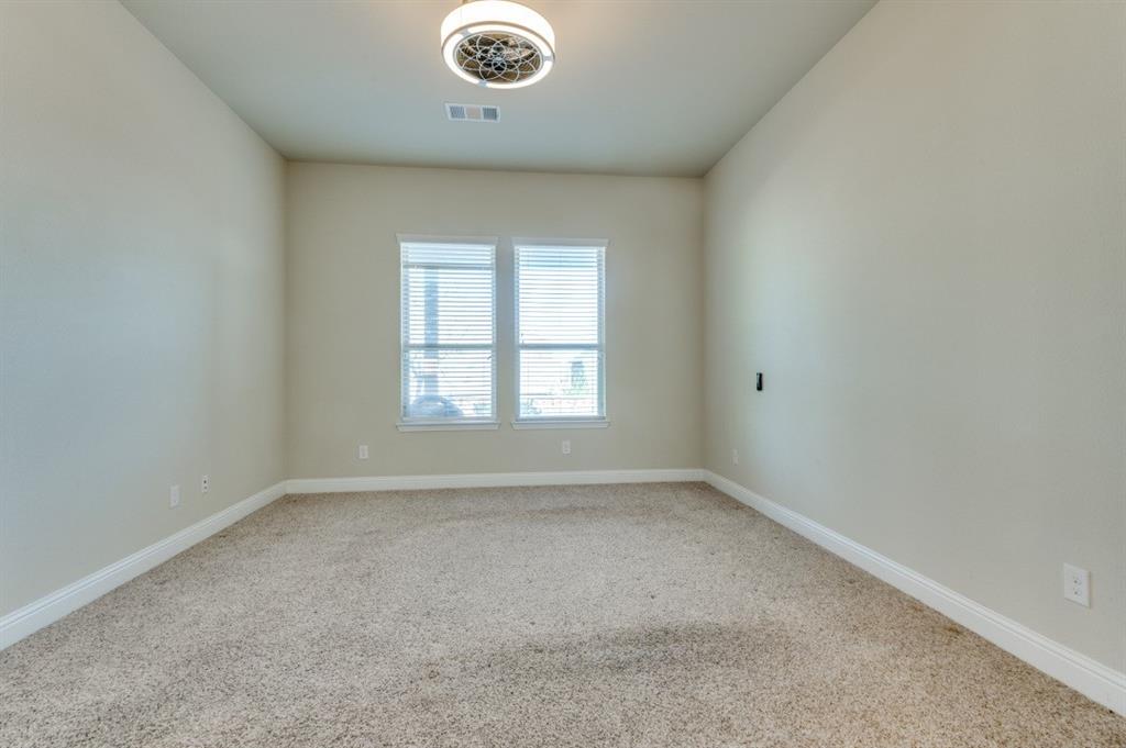 5561 Vaquero Road Property Photo 9