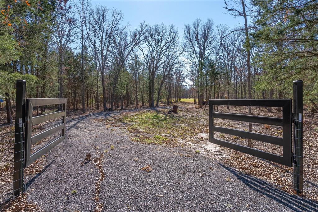 1909 Vz County Road 2403 Property Photo 2