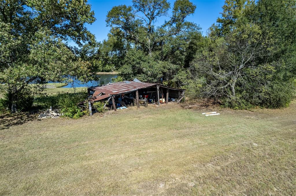 1600 W Loop 564 Property Photo 17