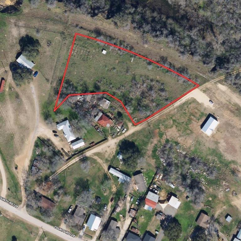 121 Saspamco Lane Property Photo