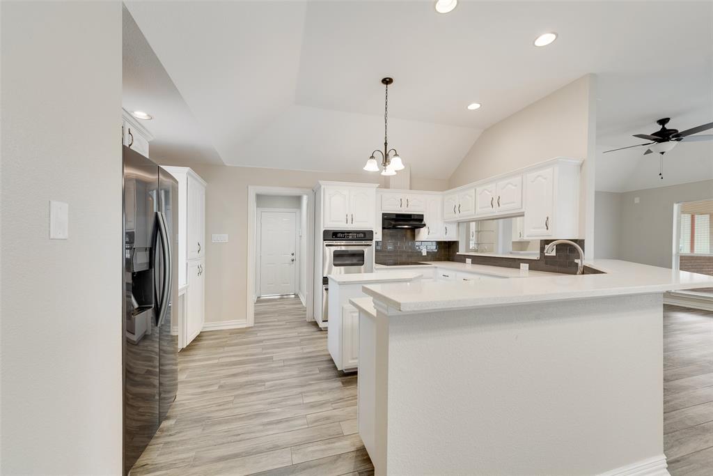 10283 Helms Trail Property Photo 22
