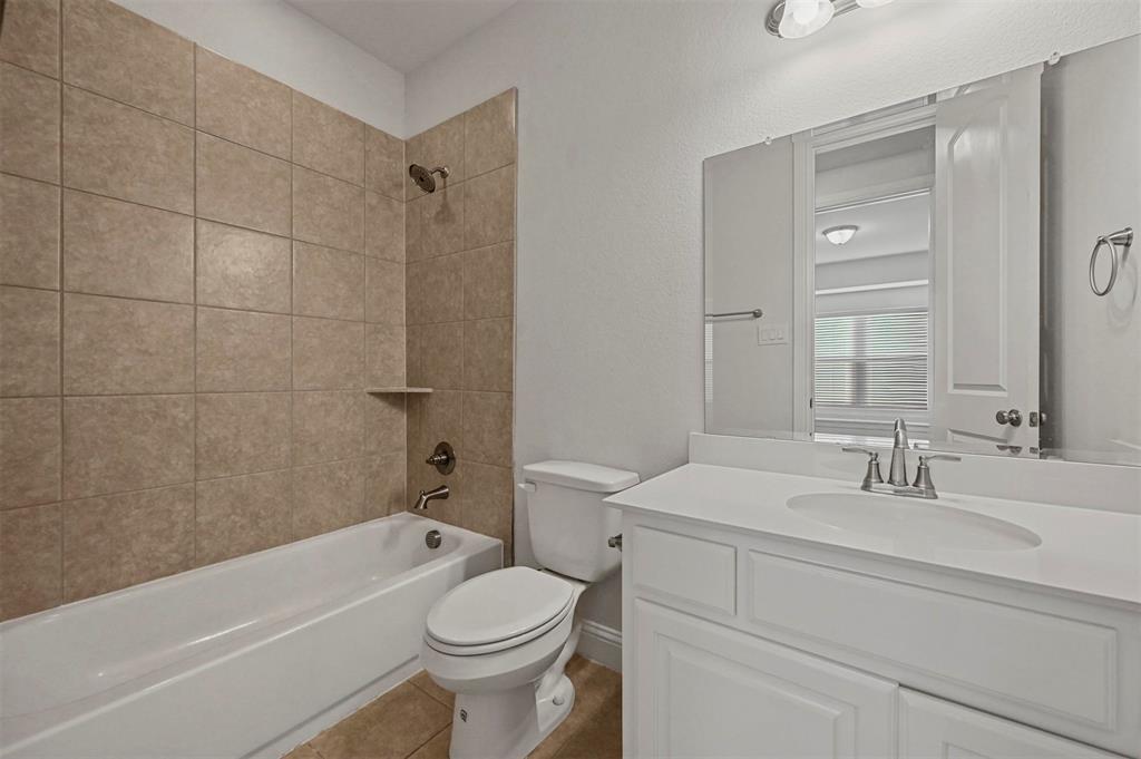 4717 Antebellum Lane Property Photo 17