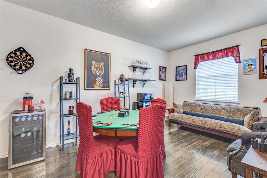 2204 Fleming Drive Property Photo 16