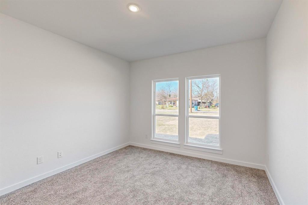 1309 E 11th Avenue Property Photo 30