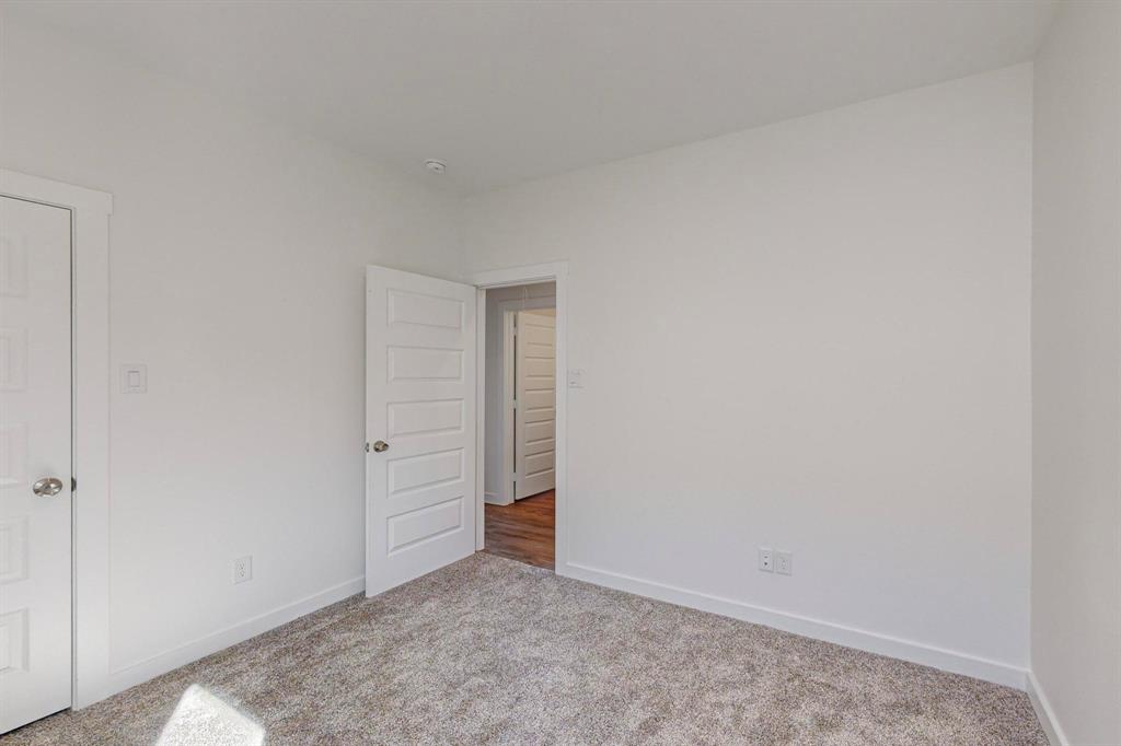 1309 E 11th Avenue Property Photo 32
