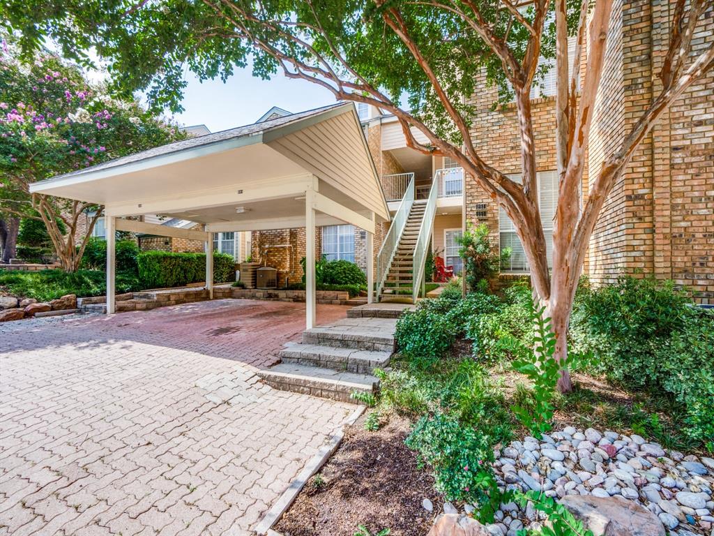 5565 Preston Oaks Road Property Photo 3