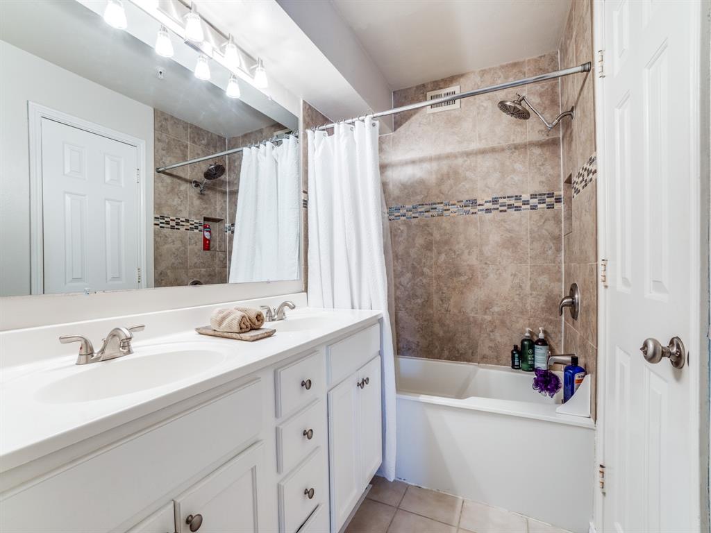 5565 Preston Oaks Road Property Photo 16
