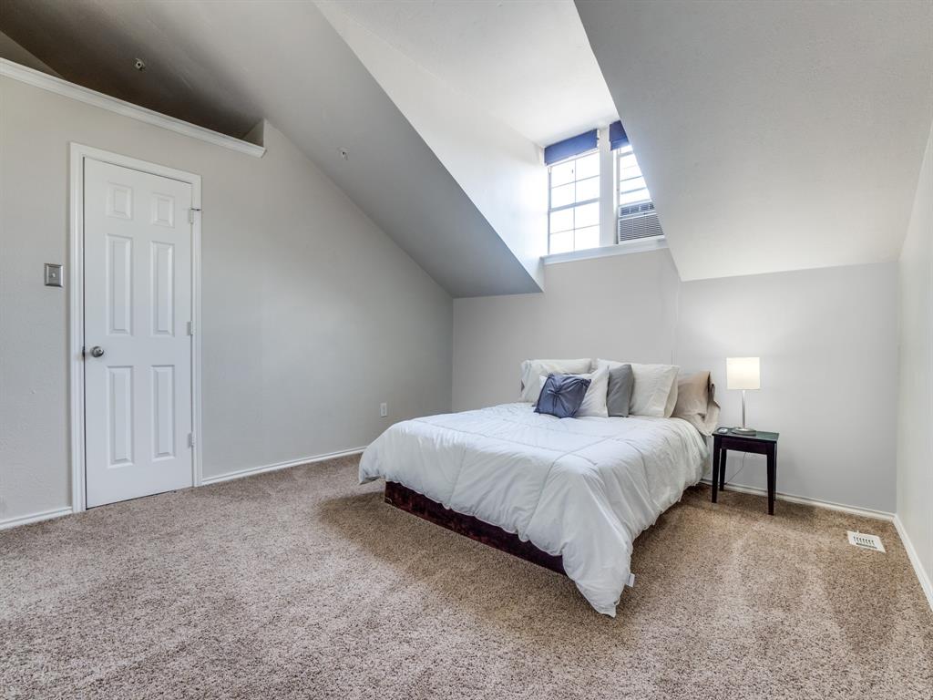 5565 Preston Oaks Road Property Photo 21