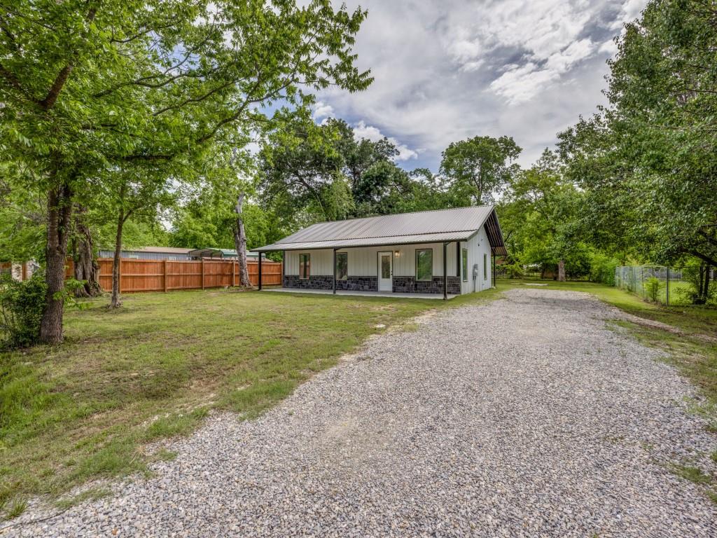 224 High Street Property Photo 1