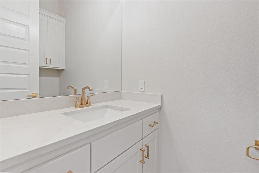 412 Collum View Property Photo 23