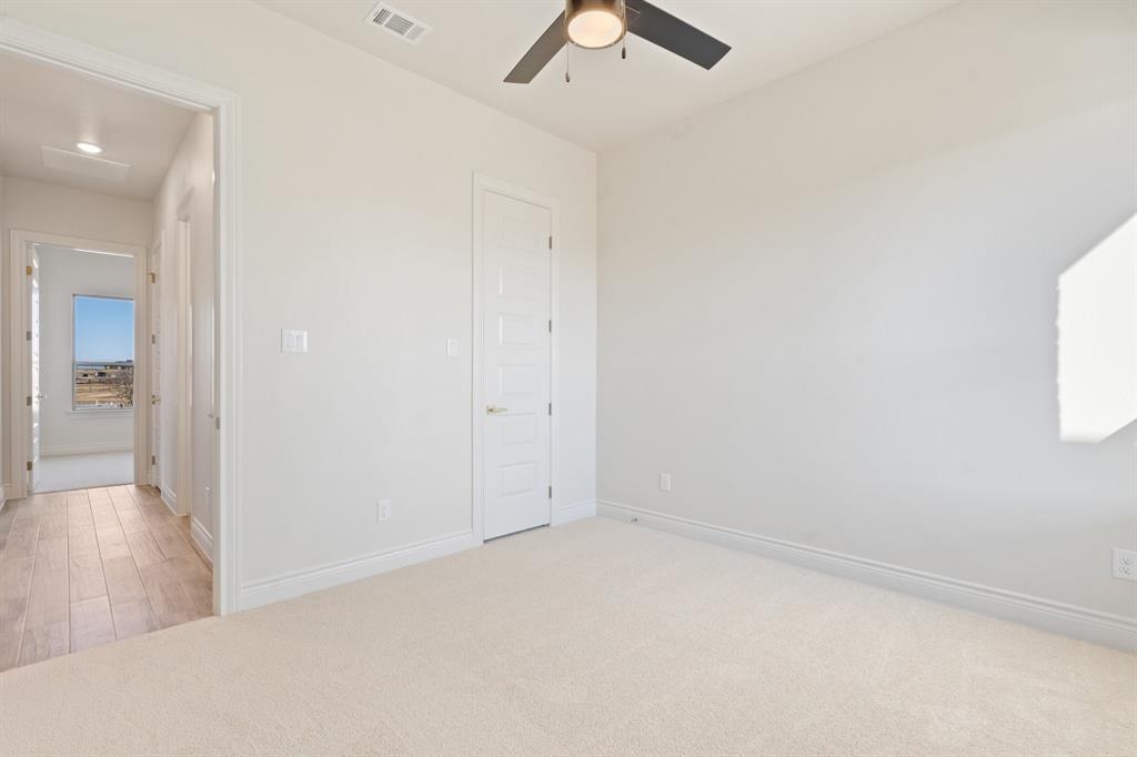 412 Collum View Property Photo 25