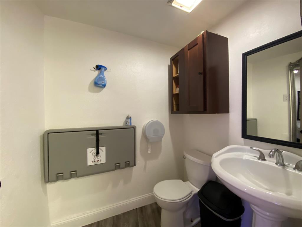 7041 Military Parkway Property Photo 18